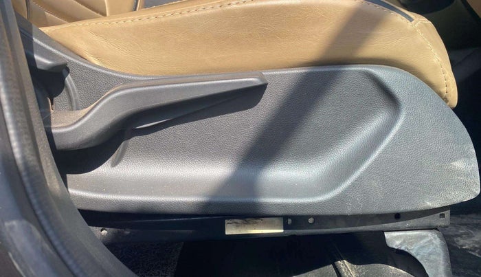 2019 Honda Amaze 1.2L I-VTEC S, Petrol, Manual, 80,931 km, Driver Side Adjustment Panel