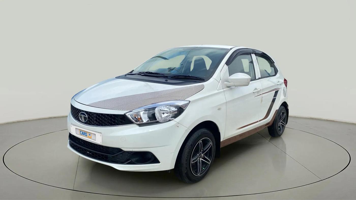 2018 Tata Tiago XM PETROL, CNG, Manual, 14,231 km, Left Front Diagonal