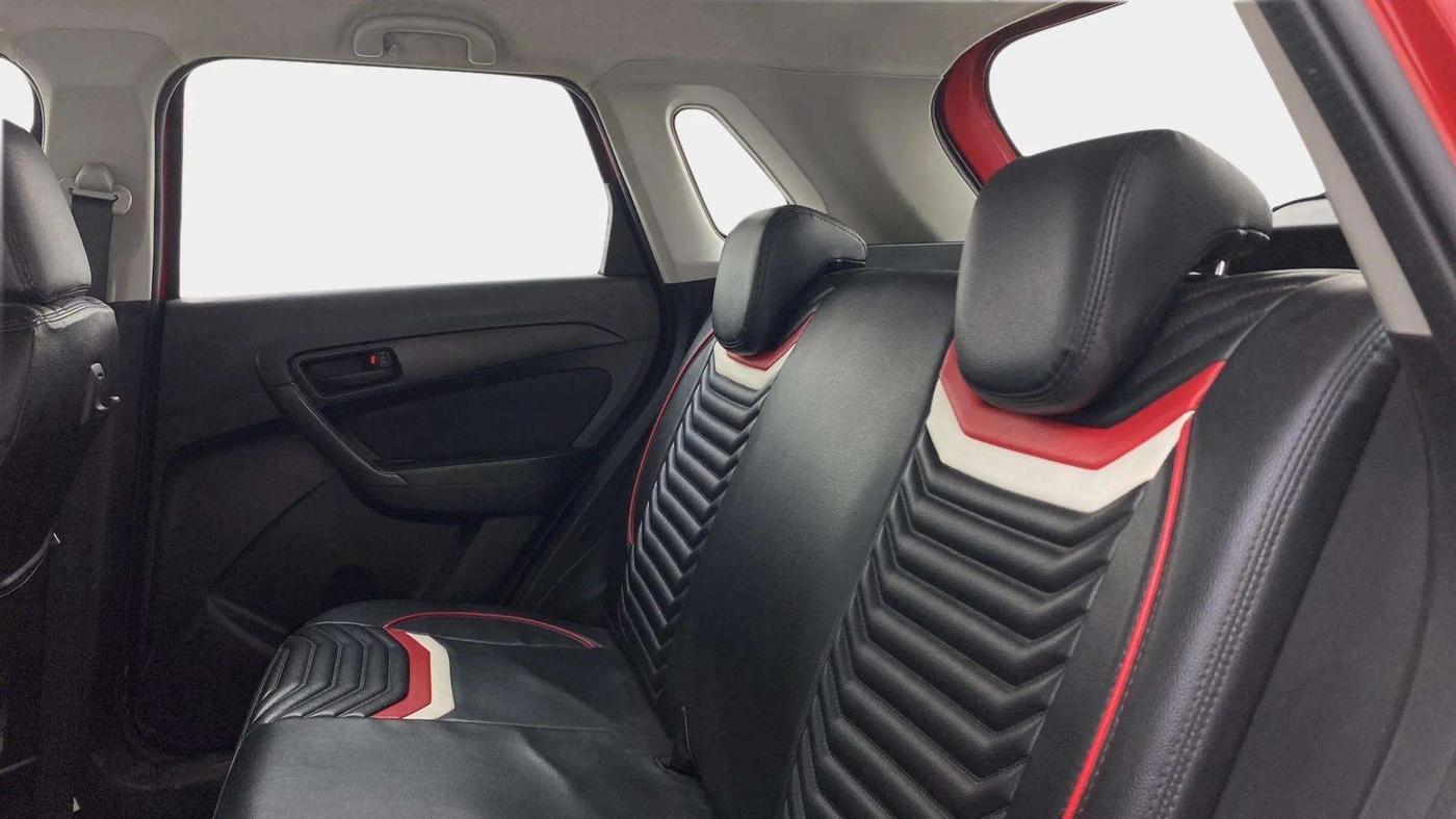 2021 Maruti Vitara Brezza VXI, Petrol, Manual, 74,730 km, Right Side Rear Door Cabin