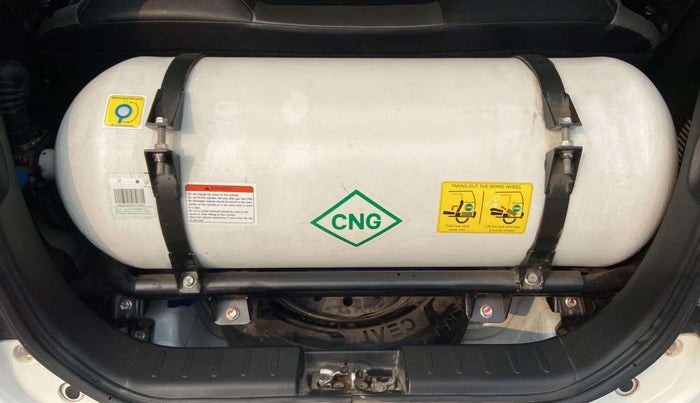 2022 Maruti Alto LXI OPT CNG, CNG, Manual, 22,159 km, Boot Inside