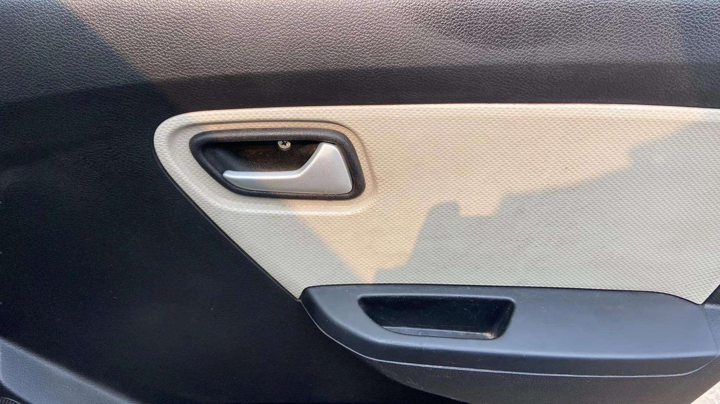 2022 Maruti Alto LXI OPT CNG, CNG, Manual, 22,159 km, Driver Side Door Panels Control