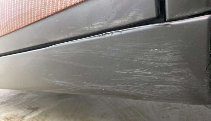 2021 Maruti Vitara Brezza LXI, Petrol, Manual, 45,092 km, Left running board - Cladding has minor damage