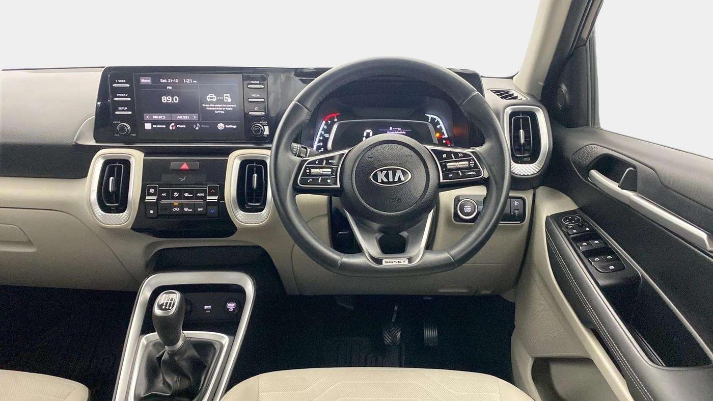 2020 KIA SONET HTX 1.0 IMT, Petrol, Manual, 16,557 km, Steering Wheel Close Up