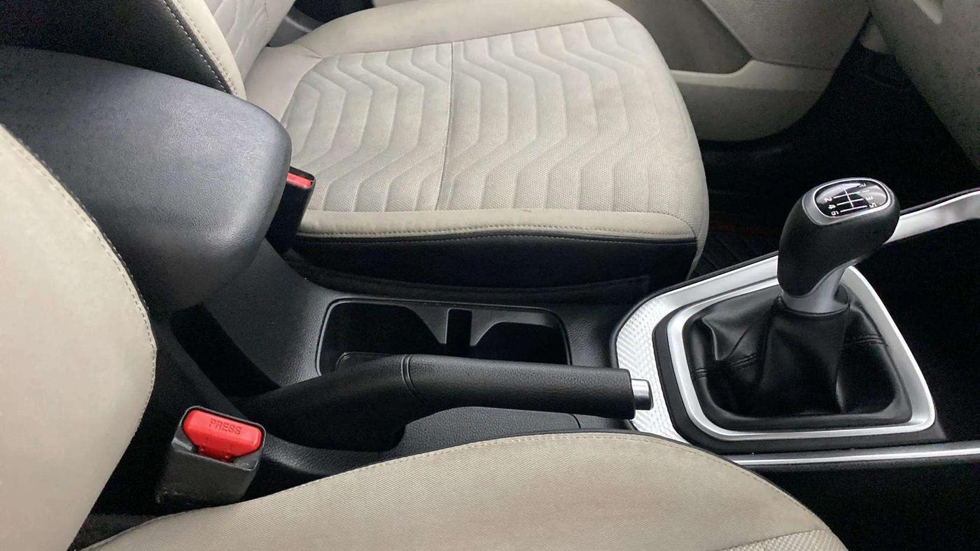 2020 KIA SONET HTX 1.0 IMT, Petrol, Manual, 16,557 km, Gear Lever