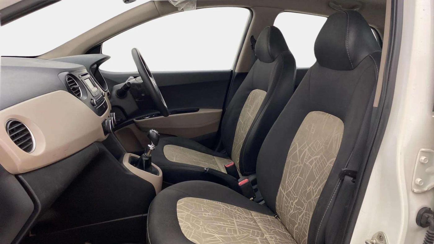 2014 Hyundai Grand i10 SPORTZ 1.2 KAPPA VTVT, Petrol, Manual, 63,338 km, Right Side Front Door Cabin