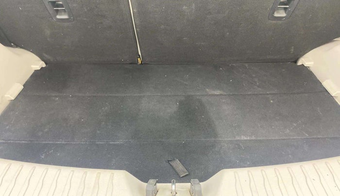 2019 Mahindra XUV300 W8 (O) 1.2 PETROL, Petrol, Manual, 94,556 km, Boot Inside