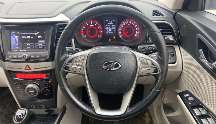 2019 Mahindra XUV300 W8 (O) 1.2 PETROL, Petrol, Manual, 94,556 km, Steering Wheel Close Up