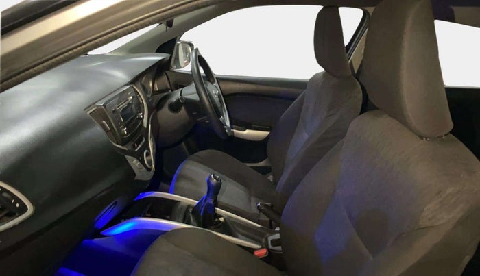 2016 Maruti Baleno DELTA PETROL 1.2, Petrol, Manual, 68,504 km, Right Side Front Door Cabin
