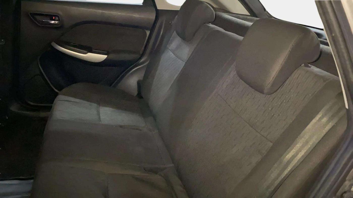 2016 Maruti Baleno DELTA PETROL 1.2, Petrol, Manual, 68,504 km, Right Side Rear Door Cabin