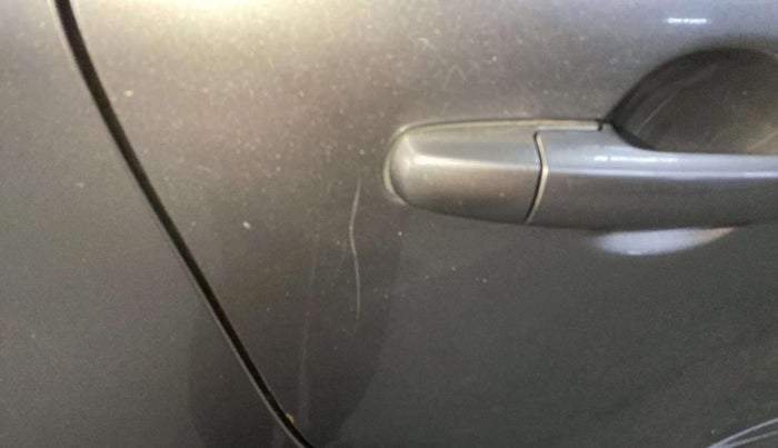 2016 Maruti Baleno DELTA PETROL 1.2, Petrol, Manual, 68,504 km, Right rear door - Slightly dented