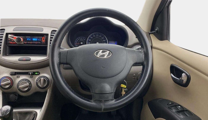 2013 Hyundai i10 MAGNA 1.1, Petrol, Manual, 80,109 km, Steering Wheel Close Up