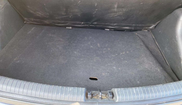 2019 Hyundai Grand i10 ASTA 1.2 KAPPA VTVT, Petrol, Manual, 60,273 km, Boot Inside