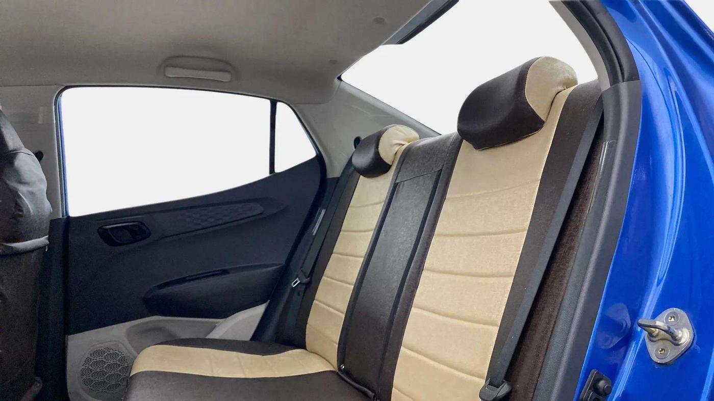 2020 Hyundai AURA S 1.2, Petrol, Manual, 13,330 km, Right Side Rear Door Cabin