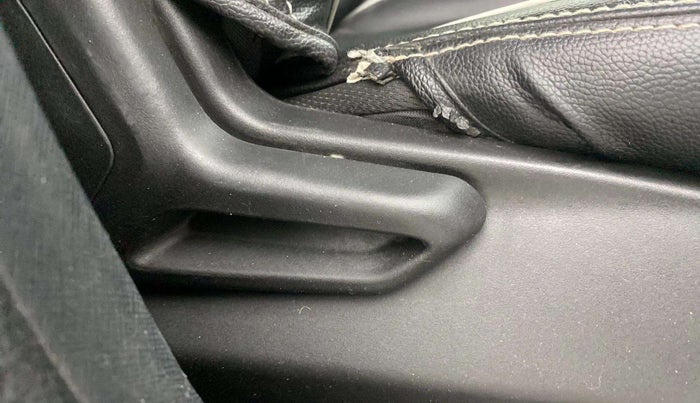 2021 Tata NEXON XE PETROL, Petrol, Manual, 54,141 km, Driver Side Adjustment Panel