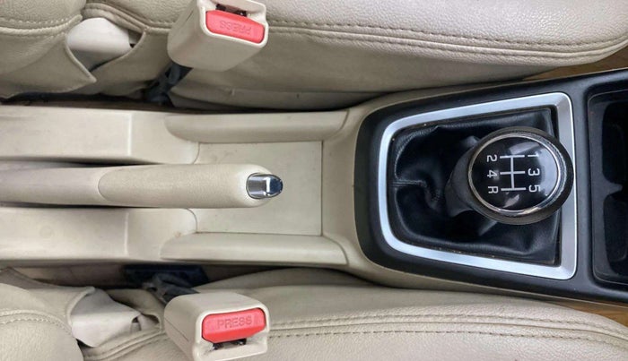 2019 Maruti Dzire VXI, Petrol, Manual, 79,036 km, Gear Lever