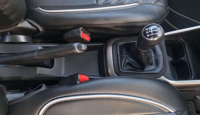 2018 Maruti IGNIS SIGMA 1.2, Petrol, Manual, 75,319 km, Gear Lever