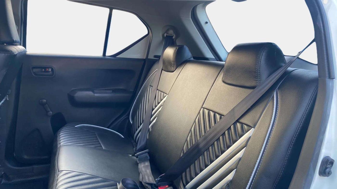 2018 Maruti IGNIS SIGMA 1.2, Petrol, Manual, 75,319 km, Right Side Rear Door Cabin