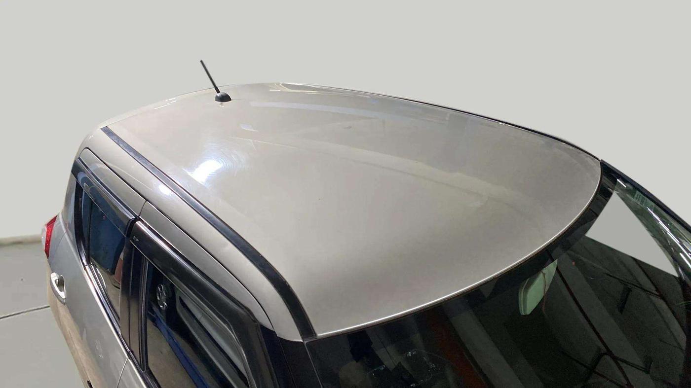 2015 Maruti Swift VXI, Petrol, Manual, 68,601 km, Roof
