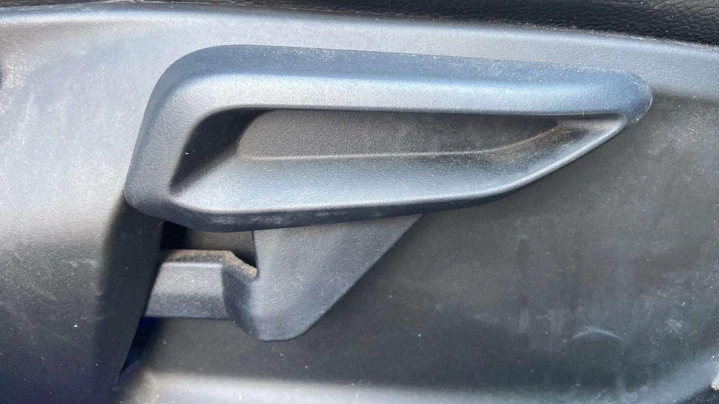 2021 Tata Tiago XZ PLUS PETROL, Petrol, Manual, 47,079 km, Driver Side Adjustment Panel