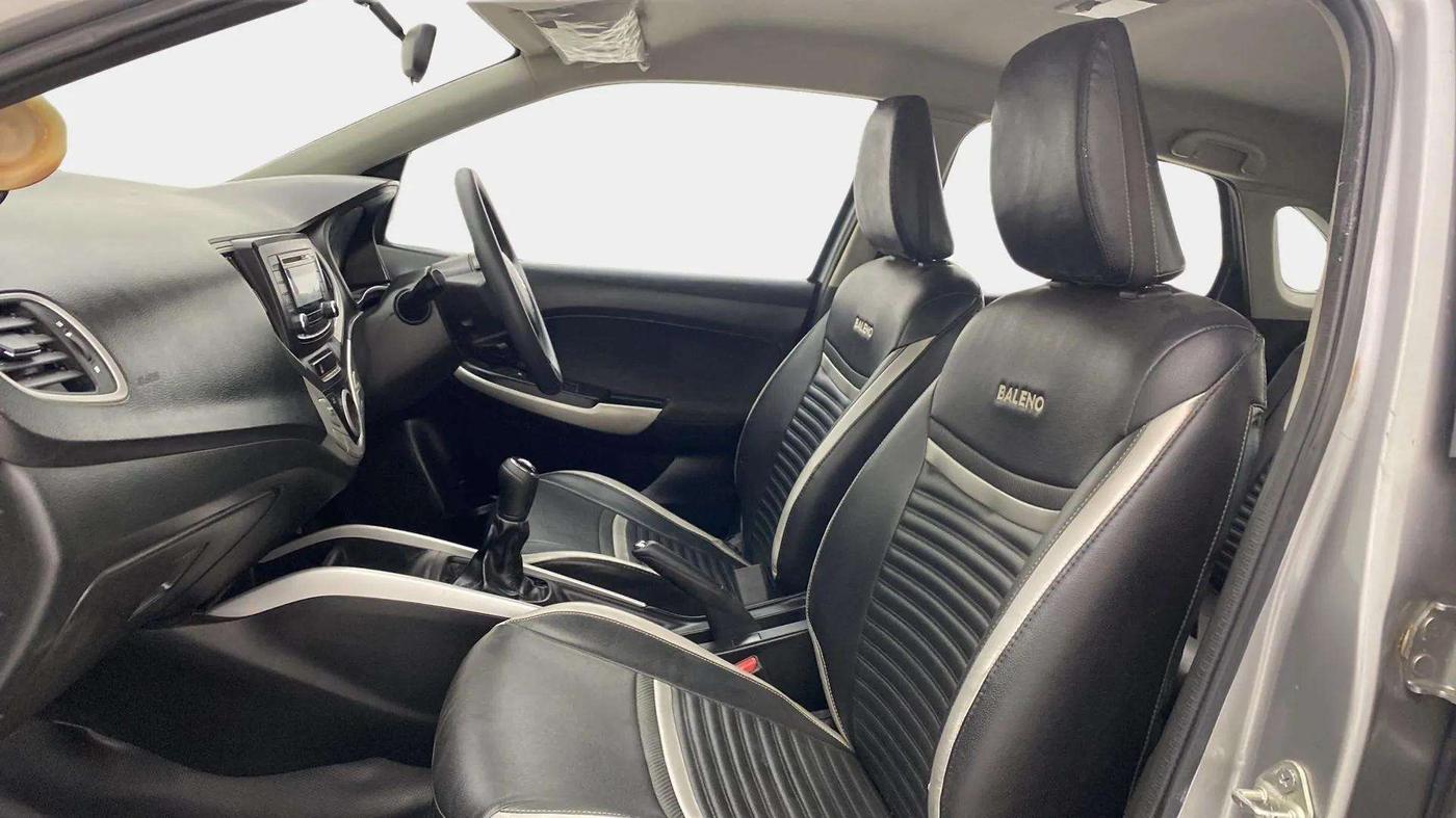 2017 Maruti Baleno DELTA PETROL 1.2, Petrol, Manual, 67,779 km, Right Side Front Door Cabin