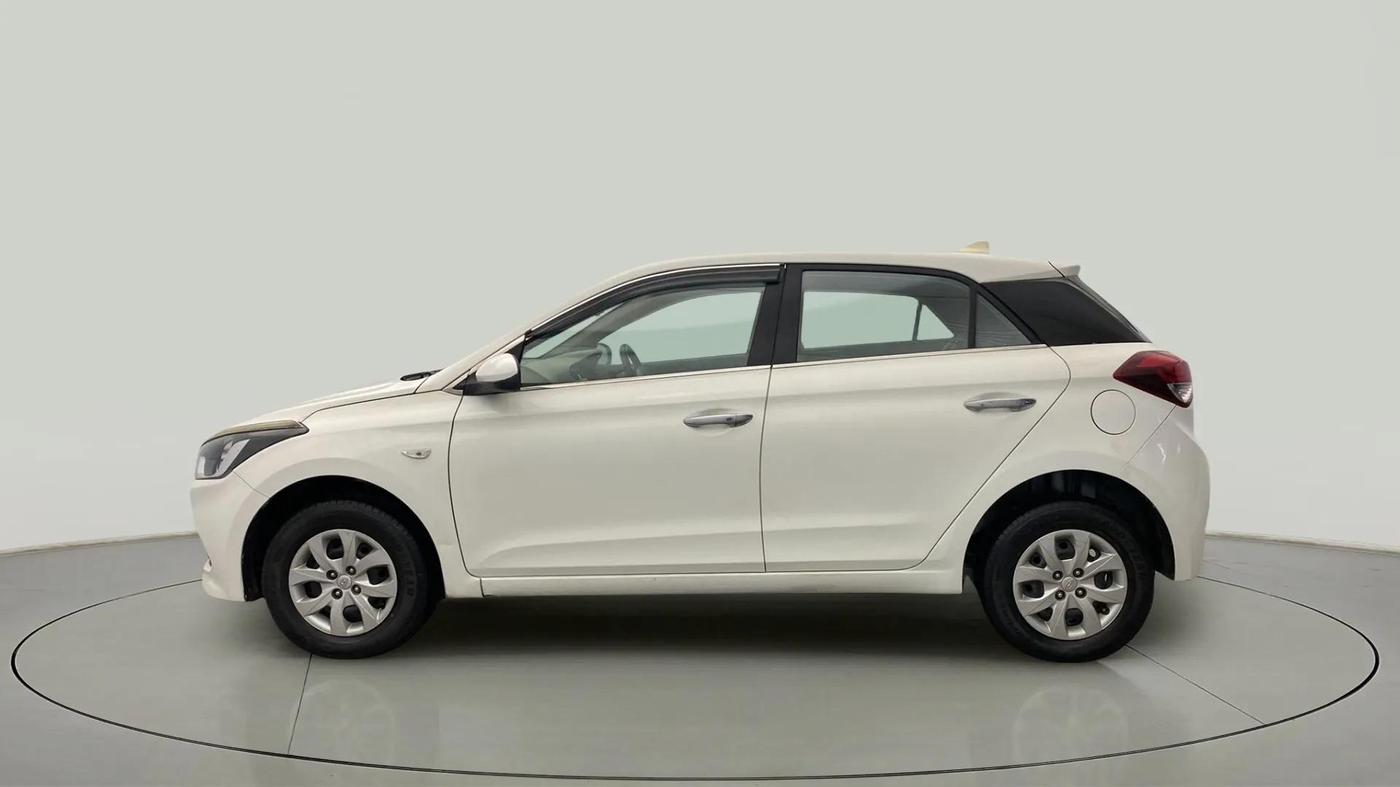 2018 Hyundai Elite i20 MAGNA EXECUTIVE 1.2, Petrol, Manual, 34,263 km, Left Side