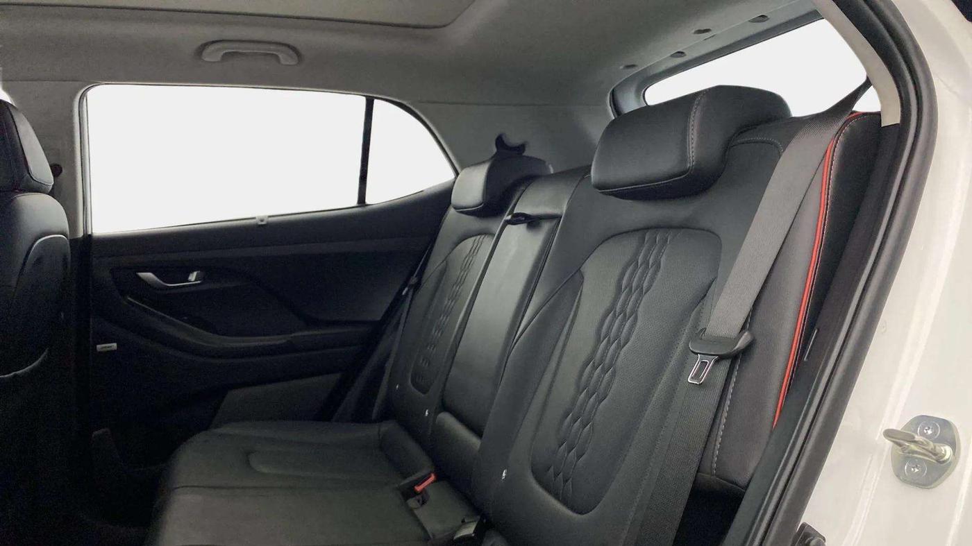 2023 Hyundai Creta SX (O) IVT KNIGHT 1.5 PETROL, Petrol, Automatic, 22,453 km, Right Side Rear Door Cabin
