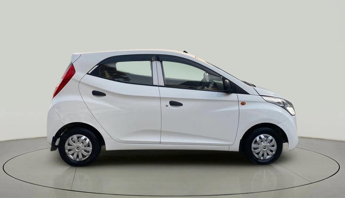 2017 Hyundai Eon D-LITE+, Petrol, Manual, 34,666 km, Right Side View