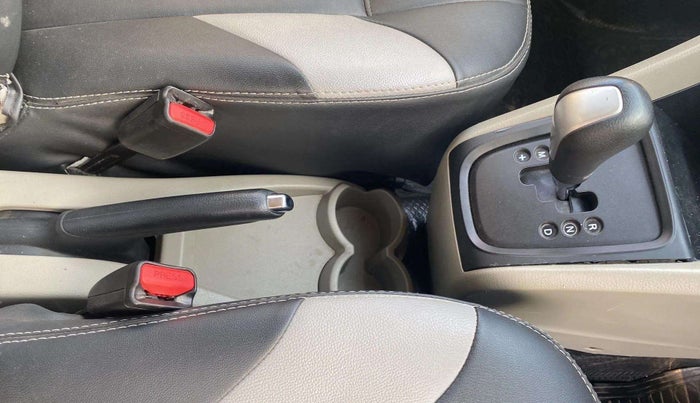 2016 Maruti Celerio VXI AMT, Petrol, Automatic, 30,552 km, Gear Lever