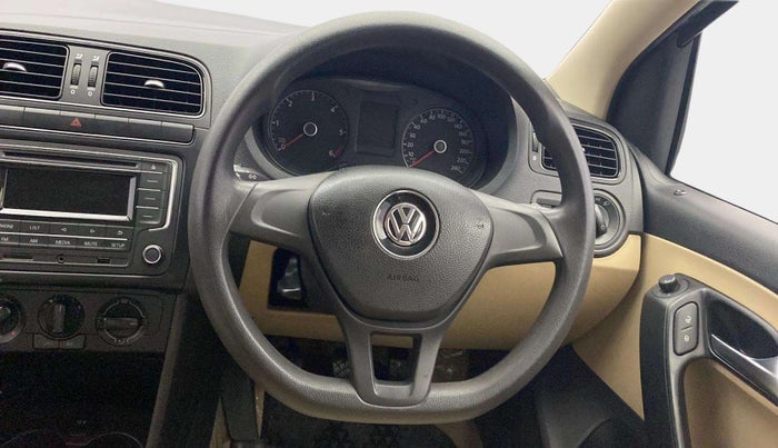 2017 Volkswagen Ameo COMFORTLINE 1.5L, Diesel, Manual, 83,468 km, Steering Wheel Close Up