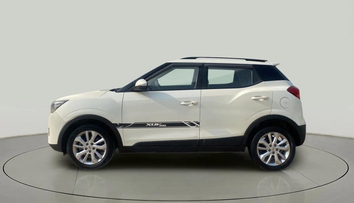 2019 Mahindra XUV300 W8 1.2 PETROL, Petrol, Manual, 76,179 km, Left Side