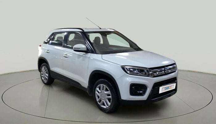 2020 Maruti Vitara Brezza VXI AT SHVS, Petrol, Automatic, 50,683 km, Right Front Diagonal