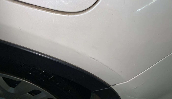 2020 Maruti Vitara Brezza VXI AT SHVS, Petrol, Automatic, 50,683 km, Left quarter panel - Minor scratches