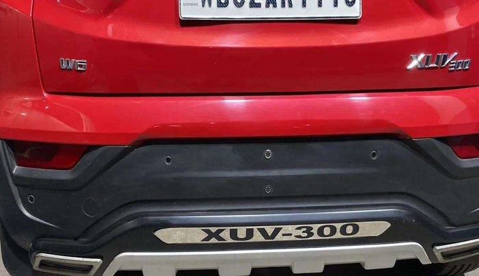 2021 Mahindra XUV300 W6 1.2 PETROL, Petrol, Manual, 20,968 km, Rear bumper - Minor scratches