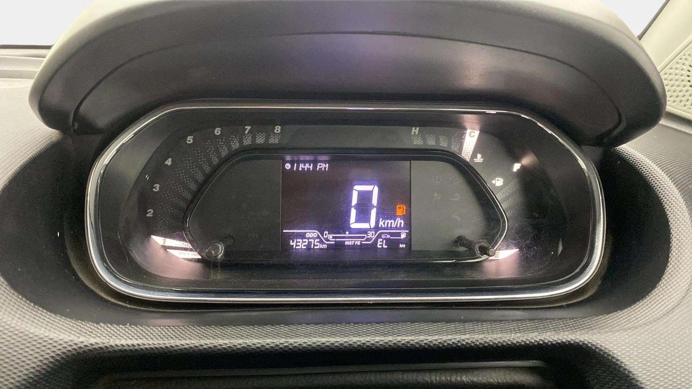 2021 Tata Tiago XT PETROL, Petrol, Manual, 43,241 km, Odometer Image