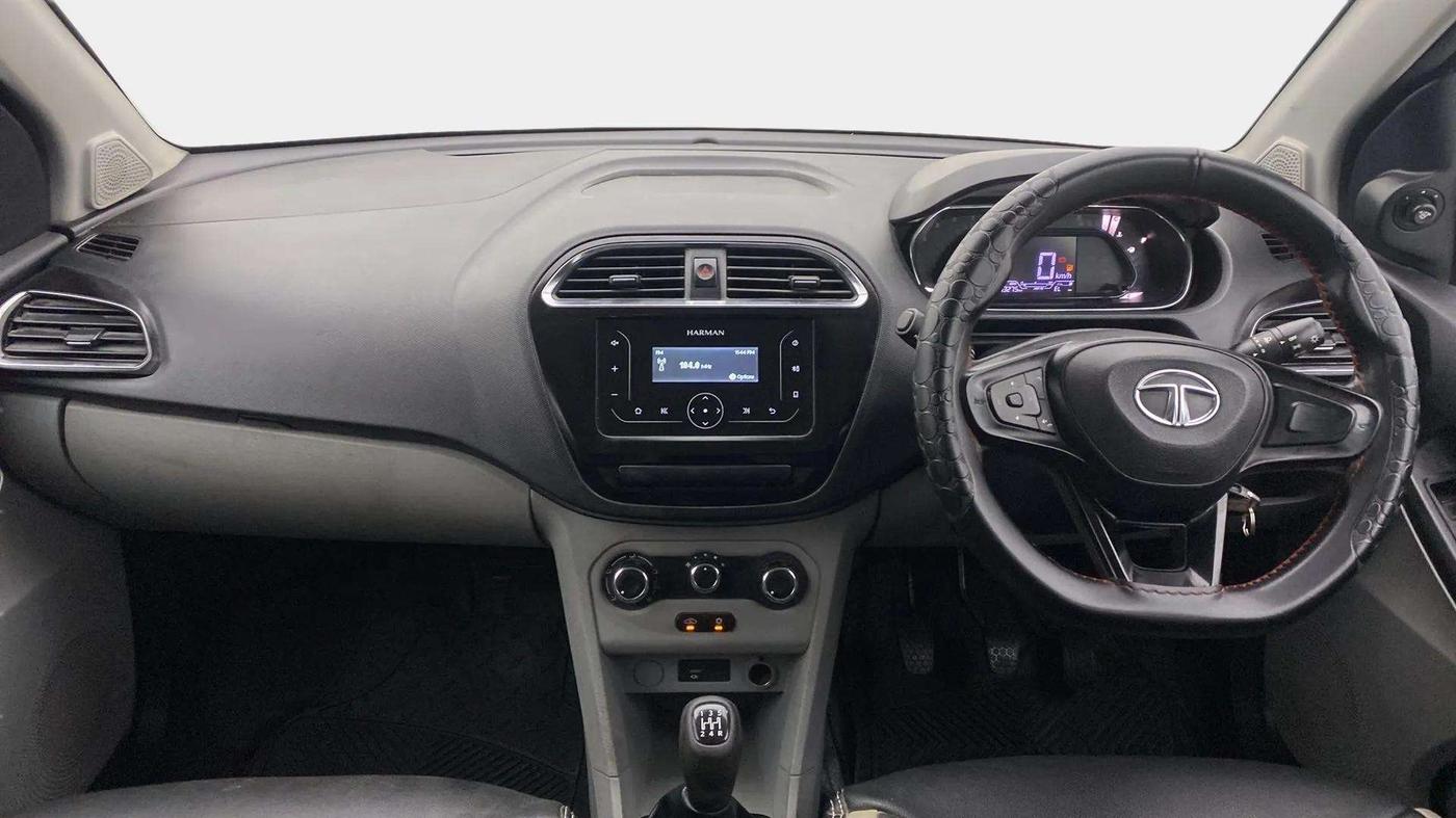 2021 Tata Tiago XT PETROL, Petrol, Manual, 43,241 km, Dashboard