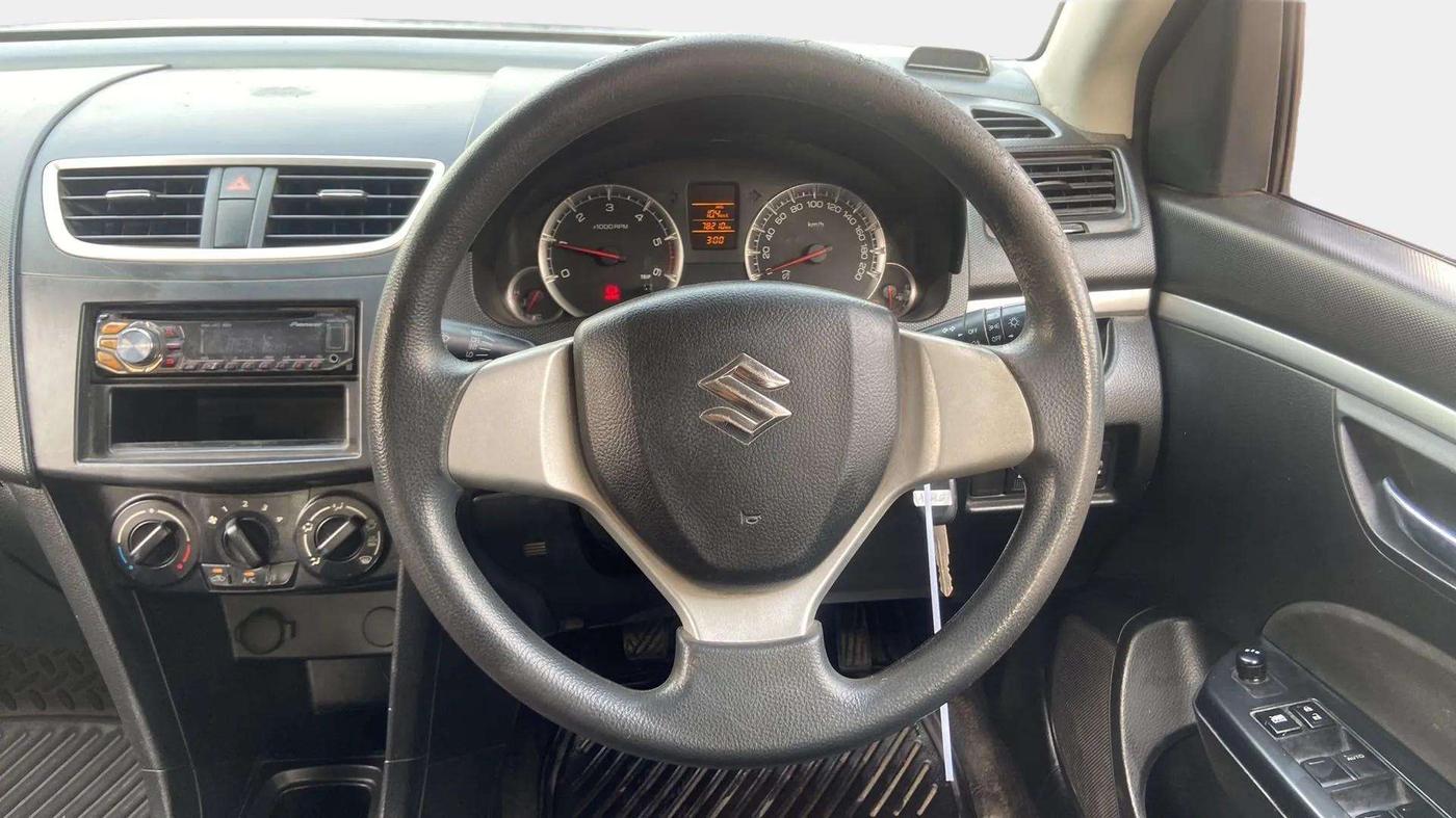 2013 Maruti Swift VDI, Diesel, Manual, 78,186 km, Steering Wheel Close Up