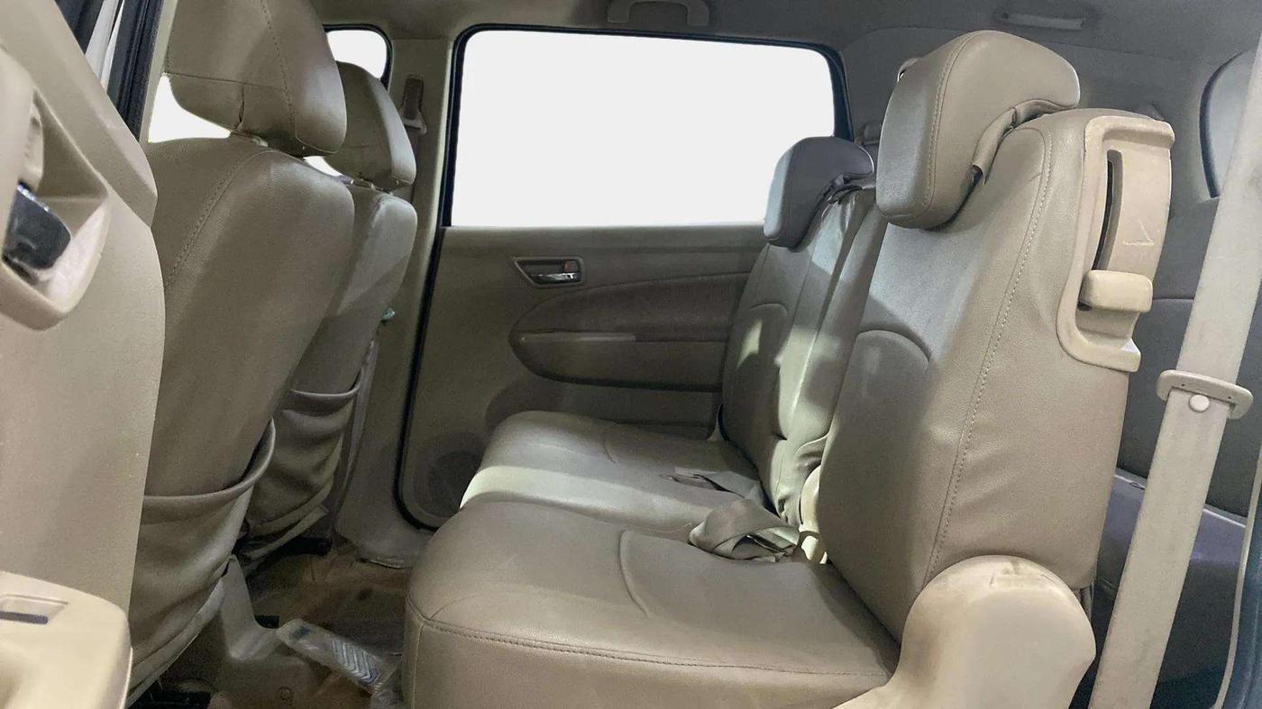 2014 Maruti Ertiga VXI CNG, CNG, Manual, 41,699 km, Right Side Rear Door Cabin