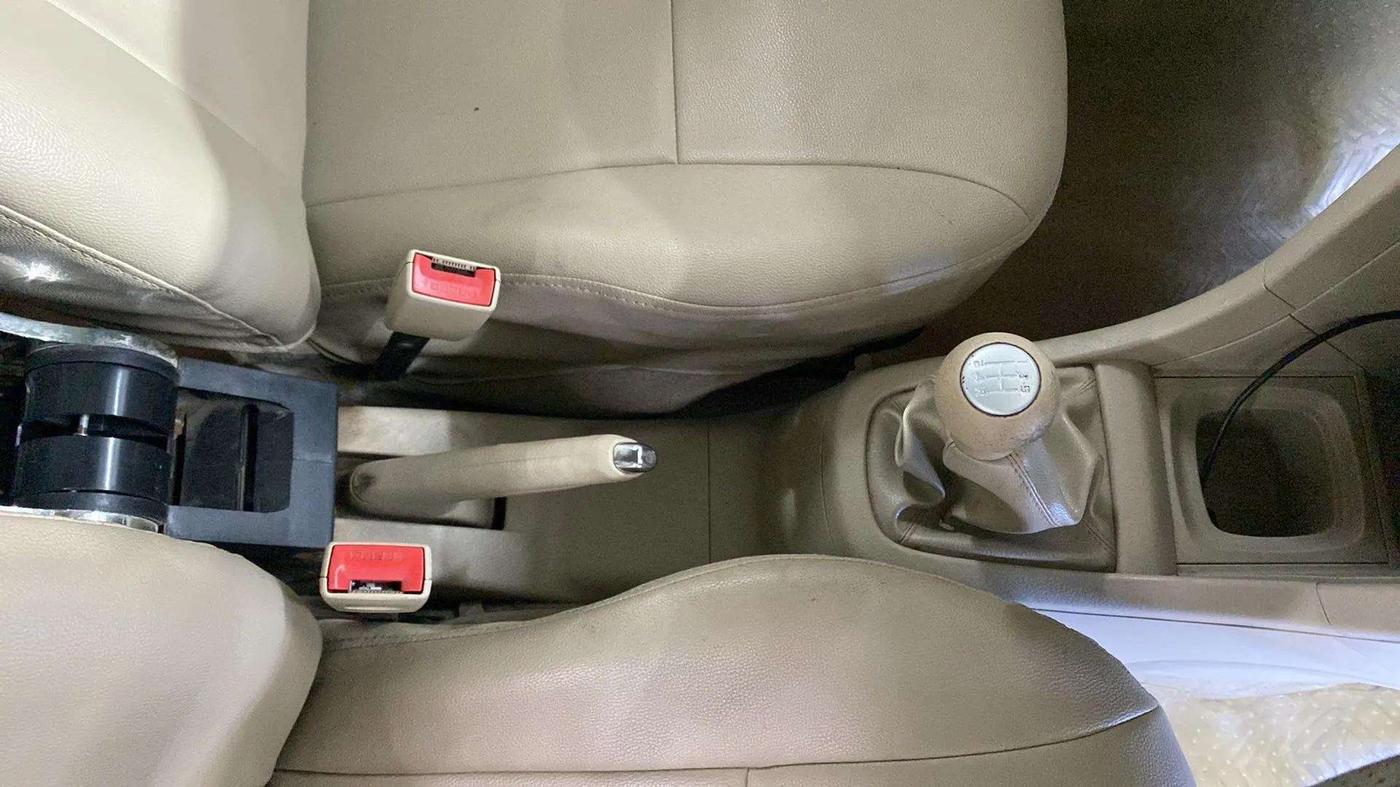 2014 Maruti Ertiga VXI CNG, CNG, Manual, 41,699 km, Gear Lever