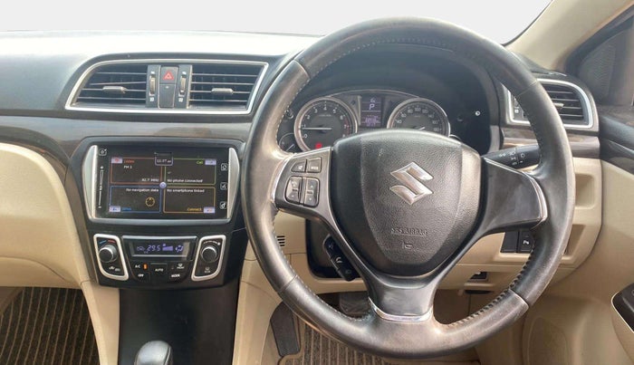 2017 Maruti Ciaz ALPHA  AT 1.4  PETROL, Petrol, Automatic, 68,944 km, Steering Wheel Close Up