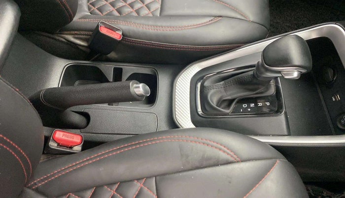 2021 KIA SONET HTX 1.0 DCT, Petrol, Automatic, 30,217 km, Gear Lever