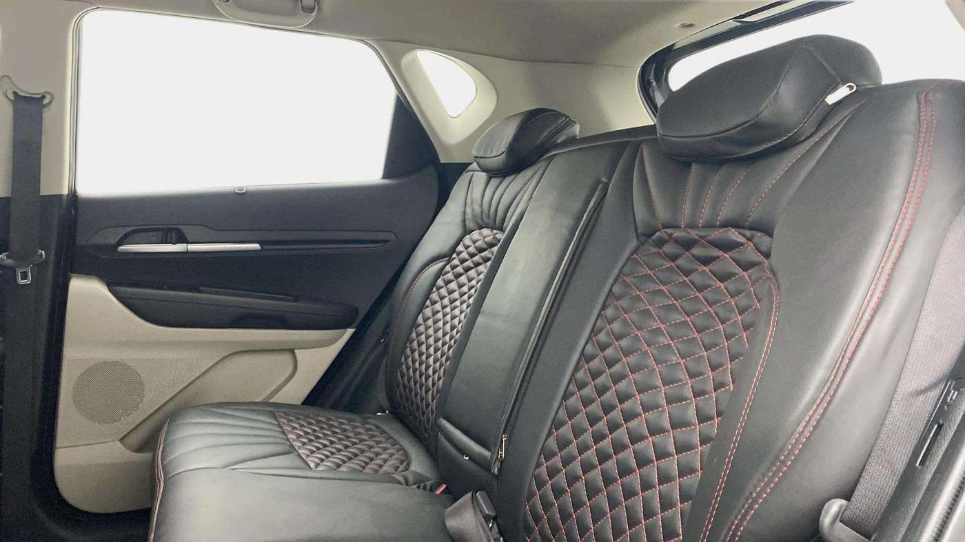 2021 KIA SONET HTX 1.0 DCT, Petrol, Automatic, 30,217 km, Right Side Rear Door Cabin