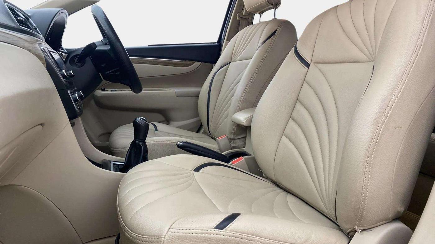 2019 Maruti Ciaz ZETA 1.5 SHVS MT PETROL, Petrol, Manual, 55,954 km, Right Side Front Door Cabin