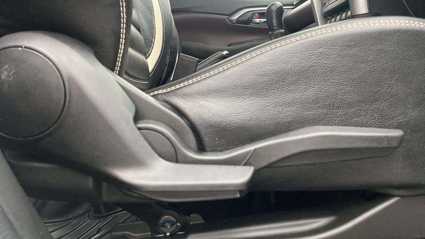 2023 Maruti Grand Vitara SIGMA SMART HYBRID, Petrol, Manual, 18,448 km, Driver Side Adjustment Panel
