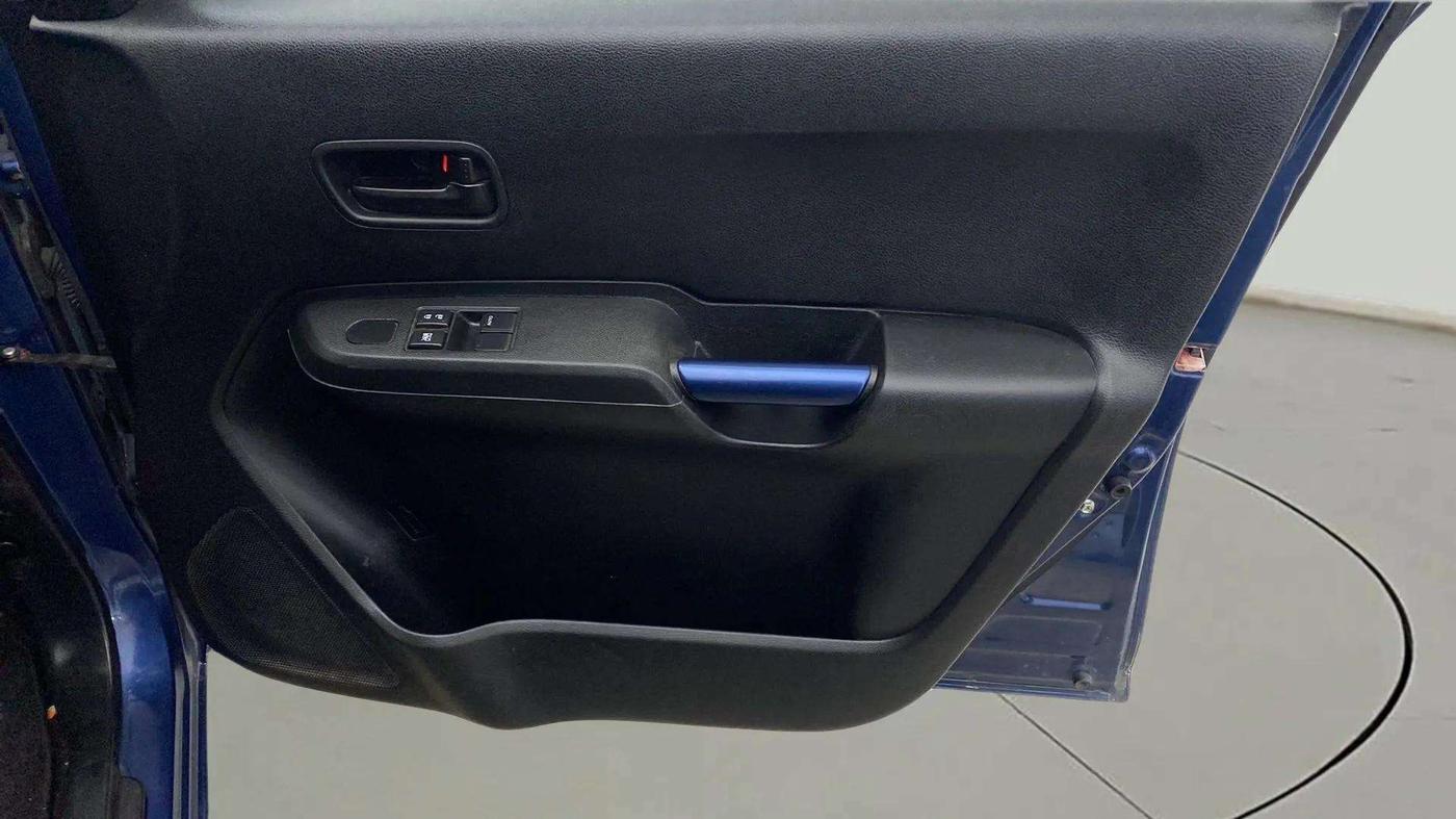 2020 Maruti IGNIS SIGMA 1.2, Petrol, Manual, 21,941 km, Driver Side Door Panels Control
