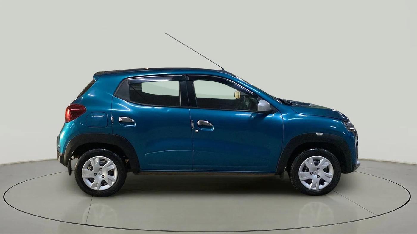 2022 Renault Kwid RXT 1.0, Petrol, Manual, 17,818 km, Right Side View
