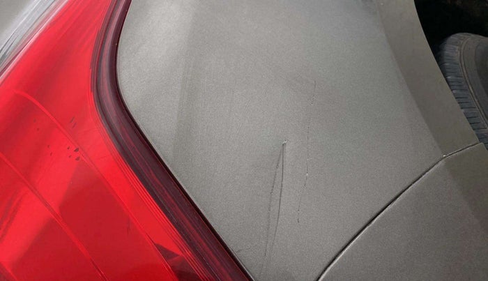 2018 Maruti Swift VXI, Petrol, Manual, 49,799 km, Right quarter panel - Minor scratches