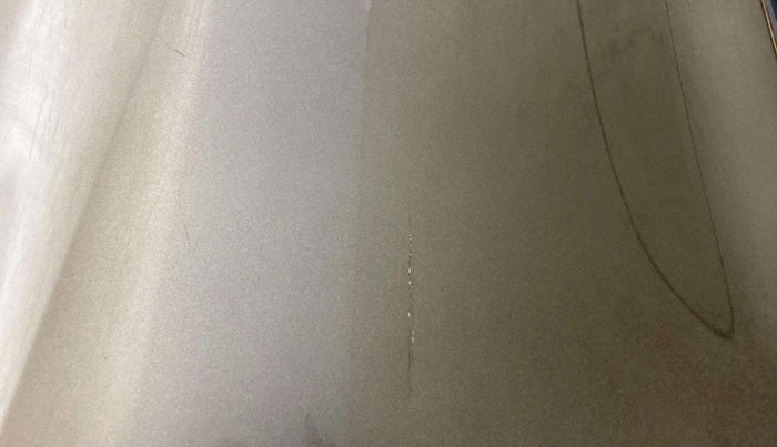 2018 Maruti Swift VXI, Petrol, Manual, 49,799 km, Right rear door - Slightly dented