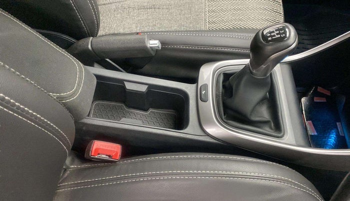 2020 Tata ALTROZ XZ PETROL, Petrol, Manual, 6,092 km, Gear Lever
