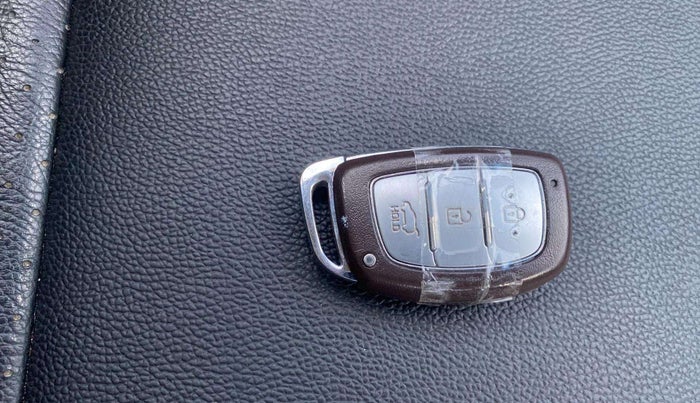 2019 Hyundai Creta SX AT 1.6 PETROL, Petrol, Automatic, 33,411 km, Key Close Up
