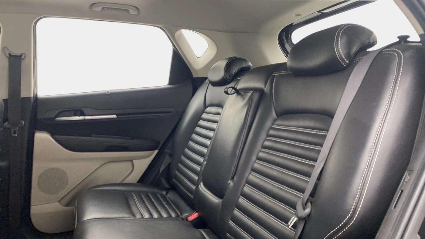 2022 KIA SONET HTX 1.5, Diesel, Manual, 29,493 km, Right Side Rear Door Cabin